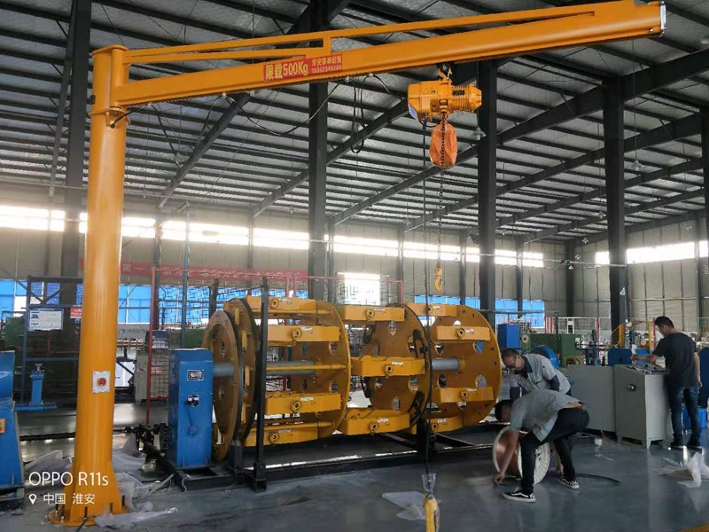 定柱式懸臂吊 定柱式懸臂吊